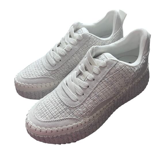 UNIVERSAL THREAD Persephone Sneakers Memory Foam White - Picture 1 of 5